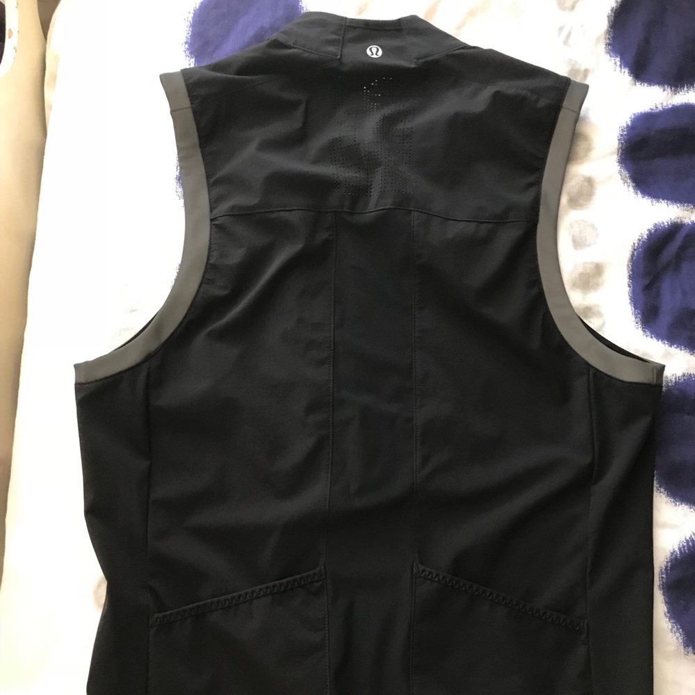 Lululemon vest